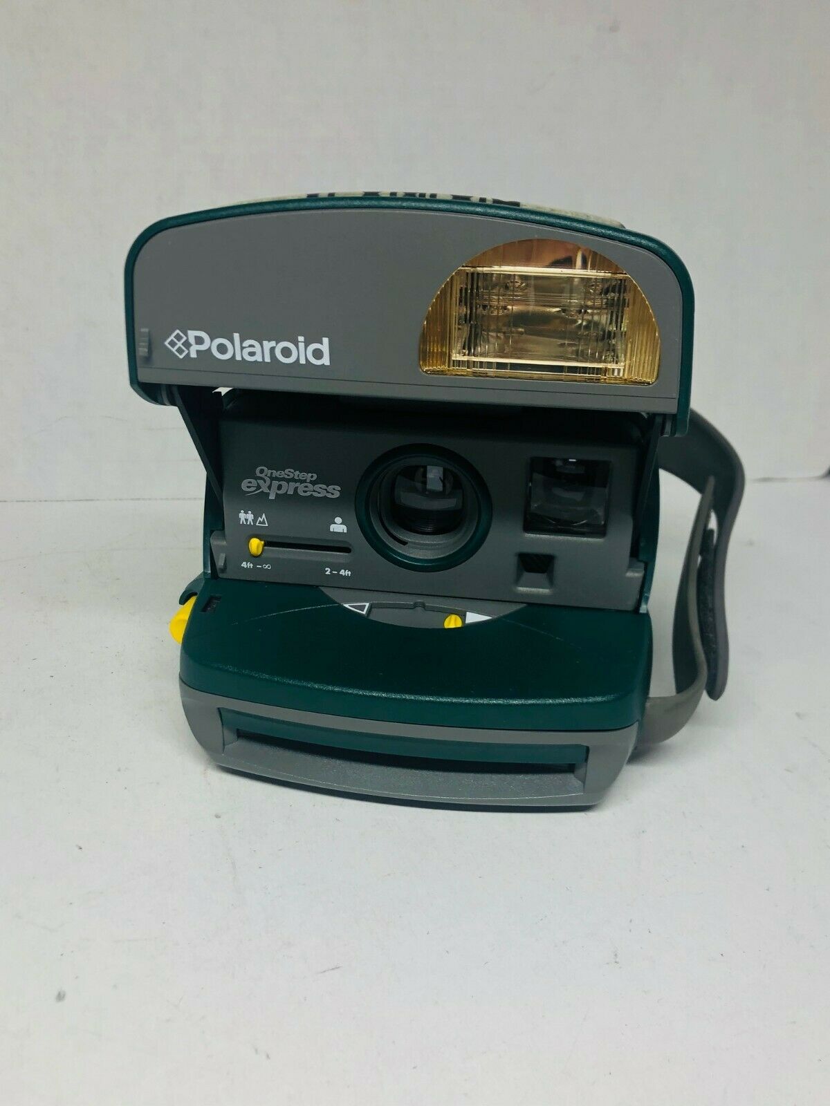 Polaroid 600 One Step Express Instant Film Camera Untested