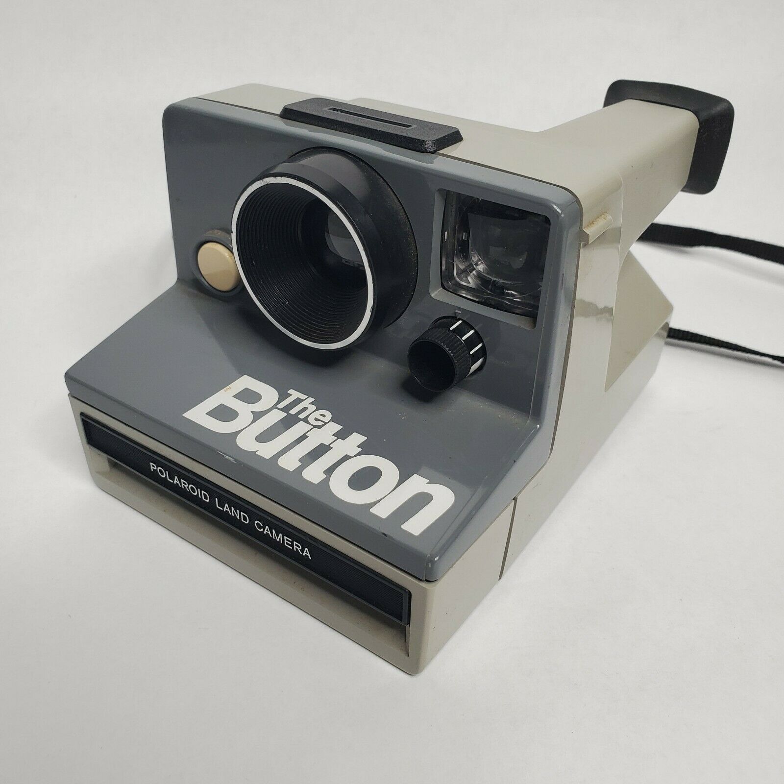 Vintage Polaroid The Button Land Camera Uses Sx-70 Instant Film